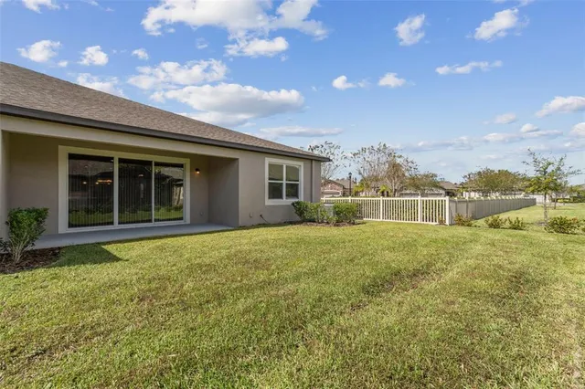 $413,200 | 19322 Hawk Valley Drive, Tampa, FL 33647