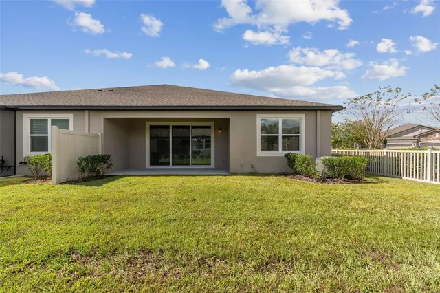 $413,200 | 19322 Hawk Valley Drive, Tampa, FL 33647
