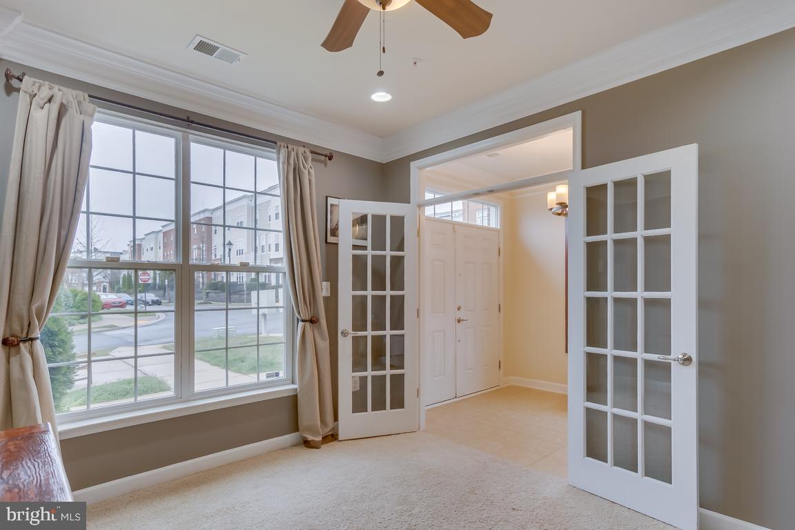 2111 Little Sorrel Way Silver Spring, MD 20902 - Photo 6 of 35 Gallery Image 6