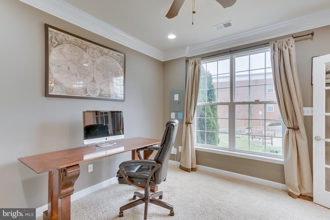 2111 Little Sorrel Way Silver Spring, MD 20902 - Photo 7 of 35 Gallery Image 7