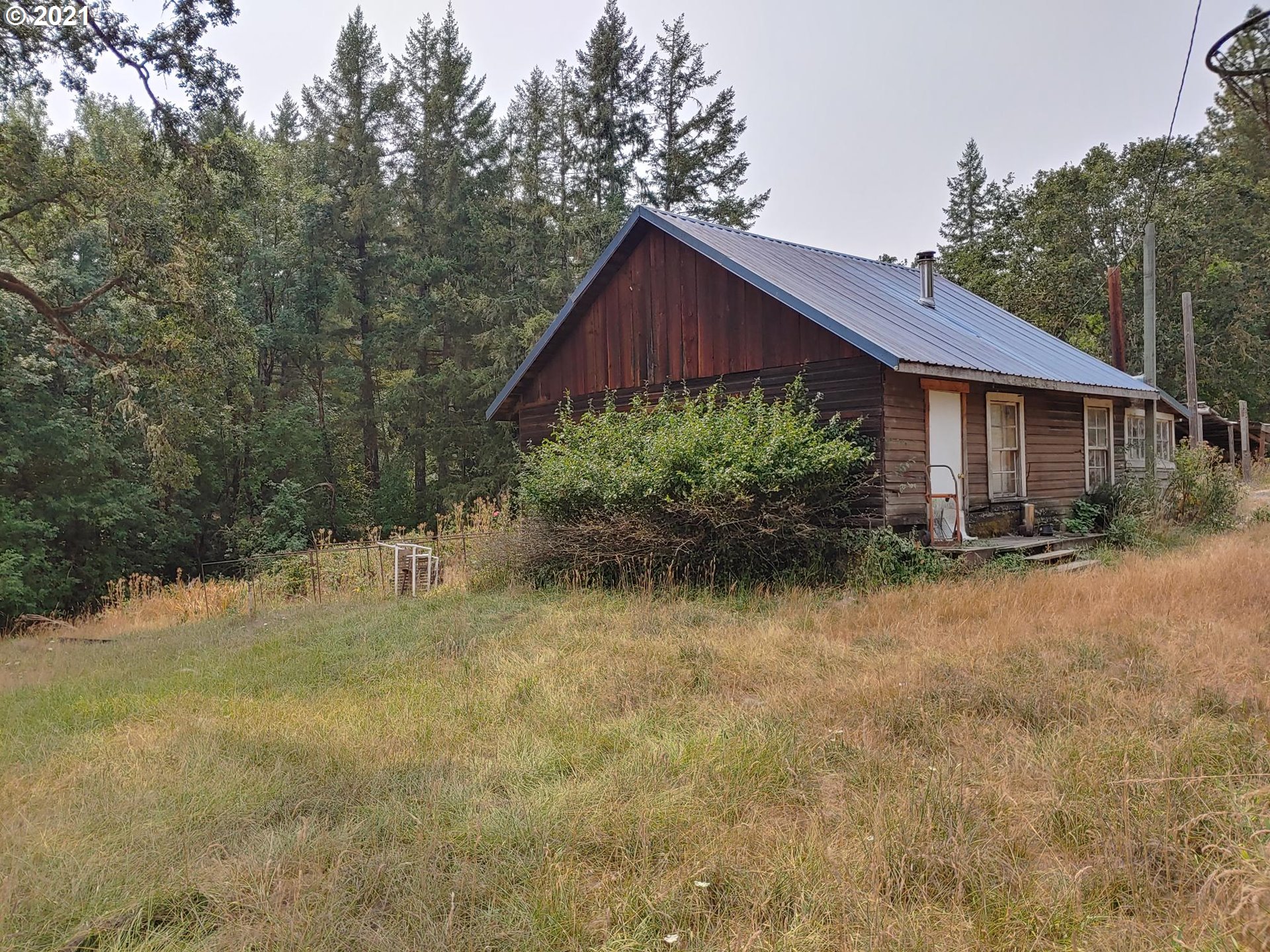 294 Wildcat Road Camas Valley, OR 97416 - Photo 15 of 18