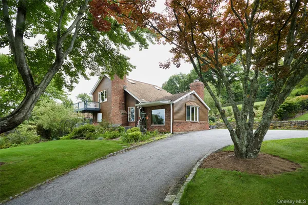 $925,000 | 49 Iron Mountain Road, Warwick, NY 10990