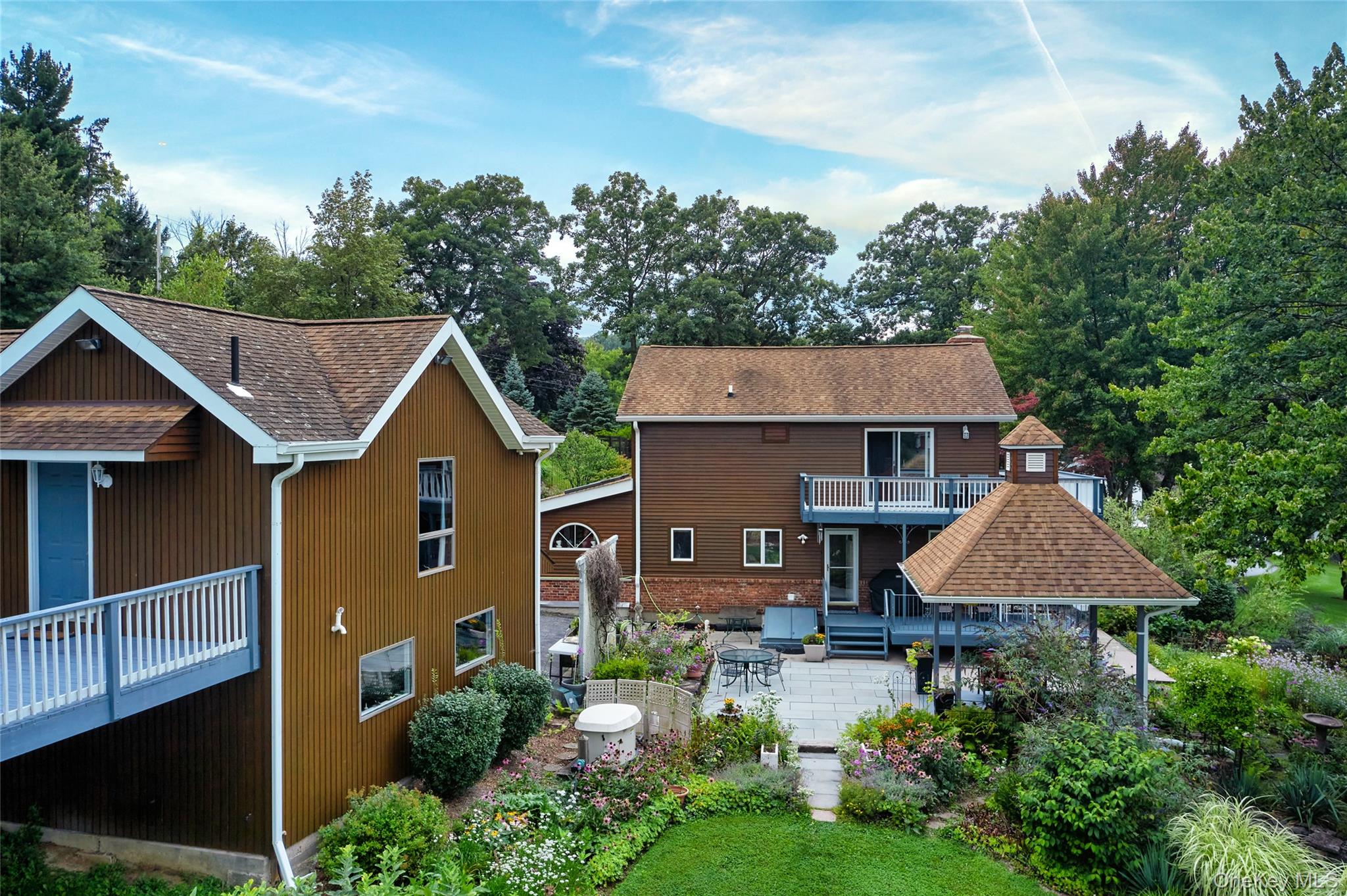 49 Iron Mountain Road Warwick, NY 10990 - Photo 4 of 33
