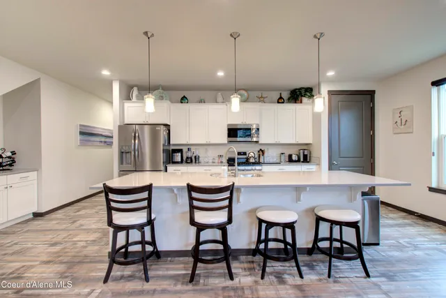 $699,000 | 6940 North Hourglass Drive, Coeur D'Alene, ID 83815