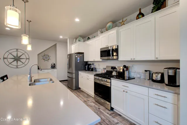 $699,000 | 6940 North Hourglass Drive, Coeur D'Alene, ID 83815