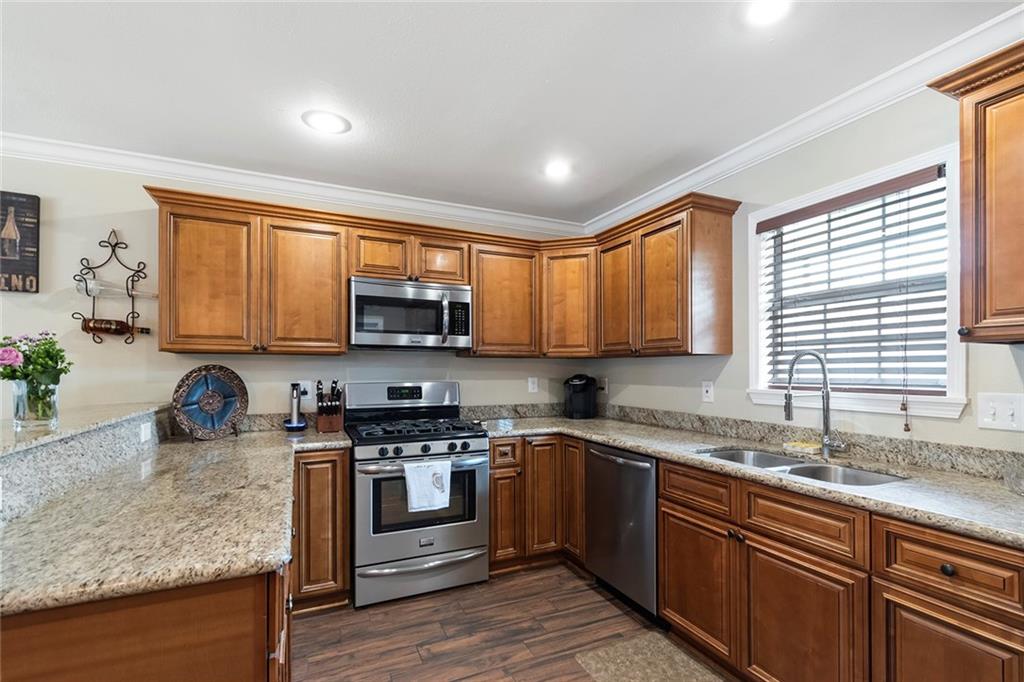 701 Wendy Lane River Ridge, LA 70123 - Photo 6 of 25 Gallery Image 6