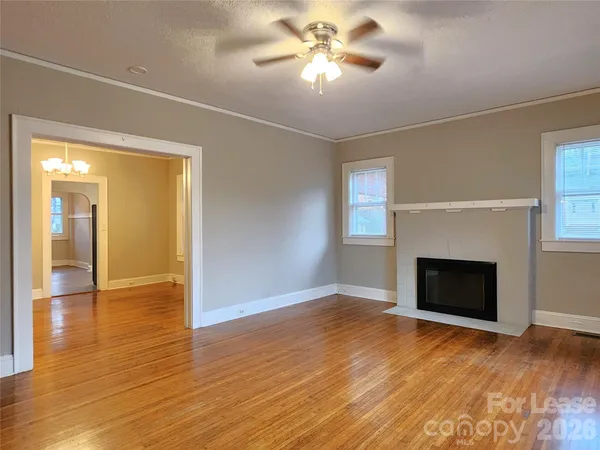 $1,395 | 337 North 9th Street, Albemarle, NC 28001