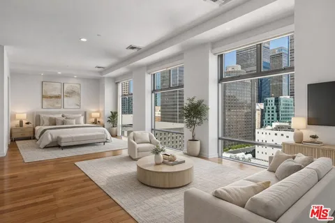 $650,000 | 801 South Grand Avenue, Unit 1306, Los Angeles, CA 90017