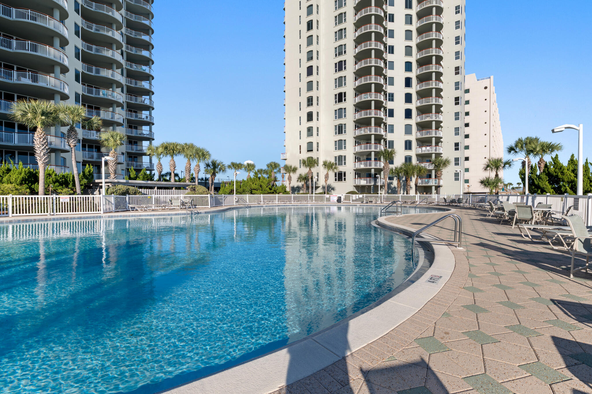 8501 Gulf Boulevard, Unit PH2E Navarre, FL 32566 - Photo 5 of 50 DSC_5480_MLS_67