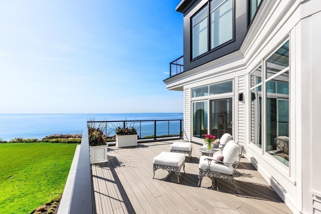 35 Littles Point Road, Unit S201 Swampscott, MA 01907 - Photo 4 of 36