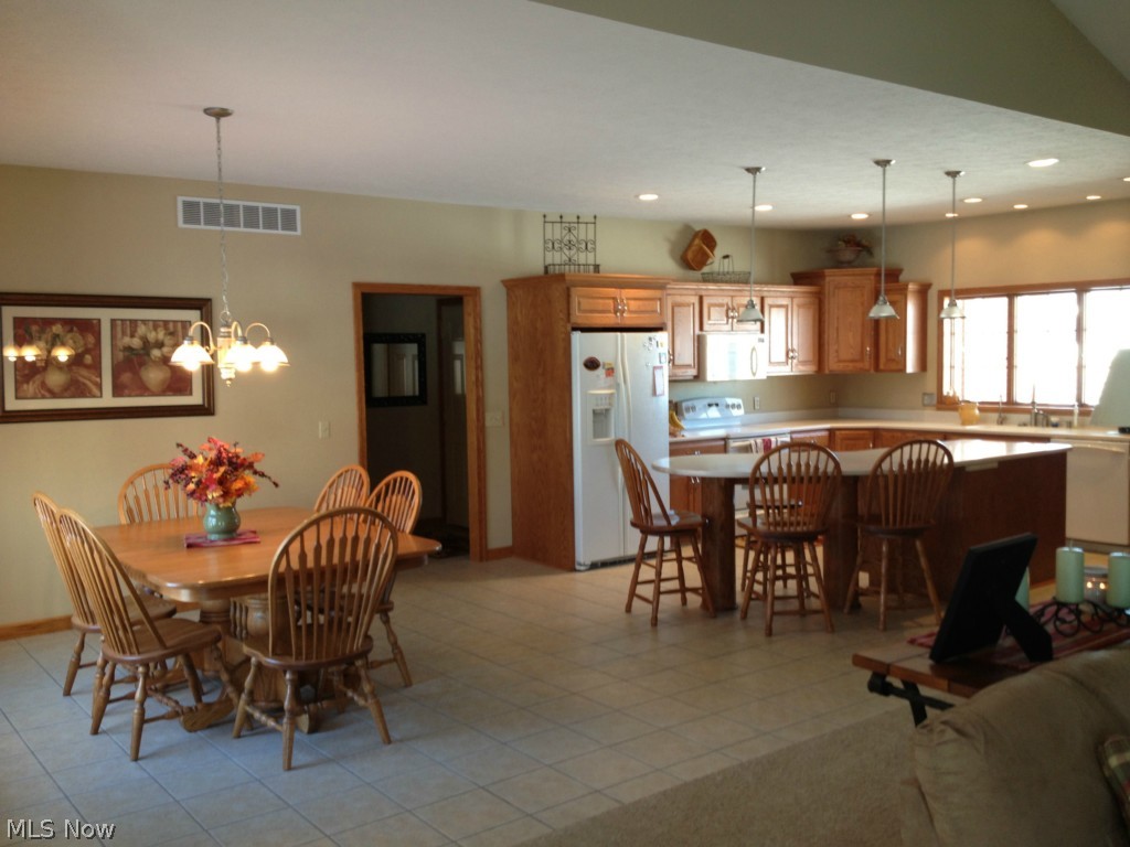 8075 Cleveland Road Wooster, OH 44691 - Photo 4 of 12