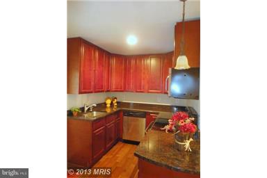 264 Caldwell Road Pasadena, MD 21122 - Photo 11 of 21 Kitchen