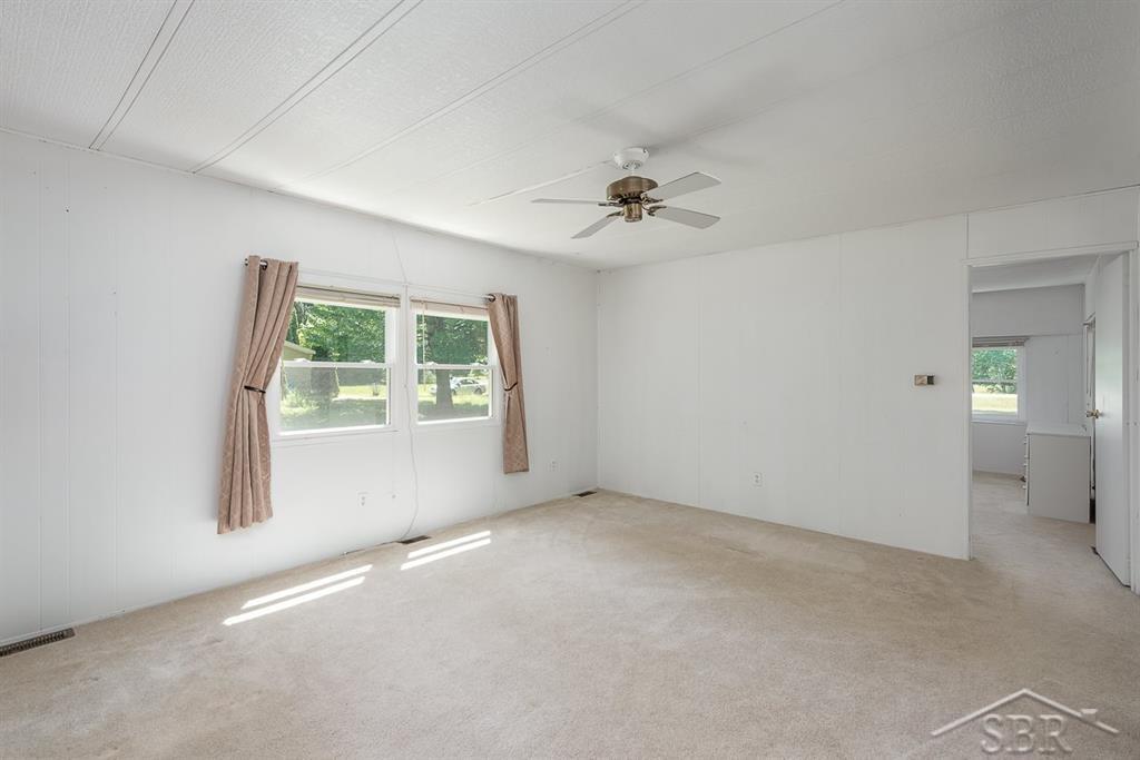 3550 Parker Road Gladwin, MI 48624 - Photo 5 of 21