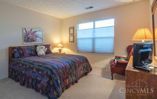 9848 Hunters Ridge Cincinnati, OH 45249 - Photo 32 of 35 Gallery Image 32