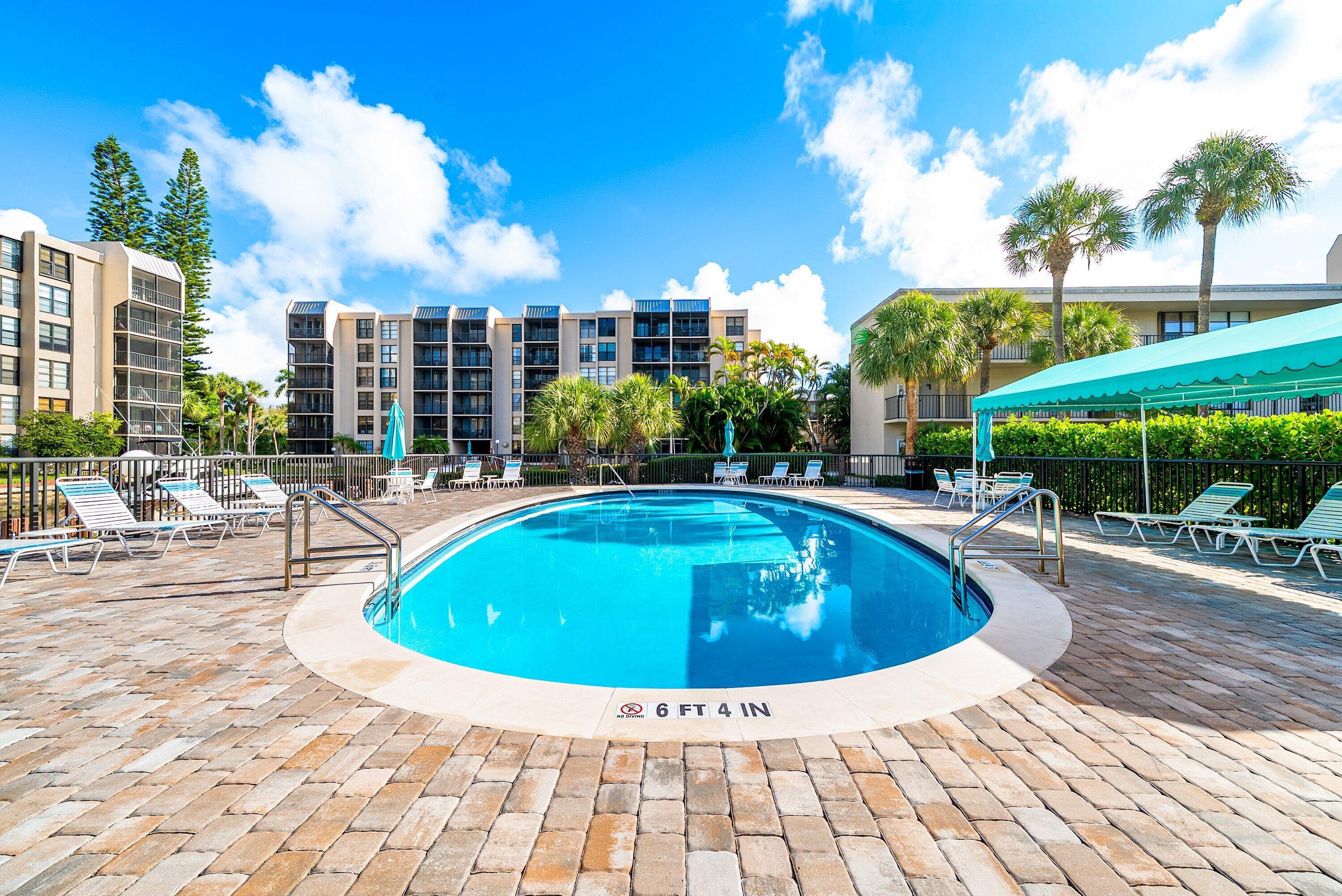 6 Royal Palm Way, Unit 605 Boca Raton, FL 33432 - Photo 39 of 45 032-6RoyalPalmWay-BocaRaton-FL-33432-SMA