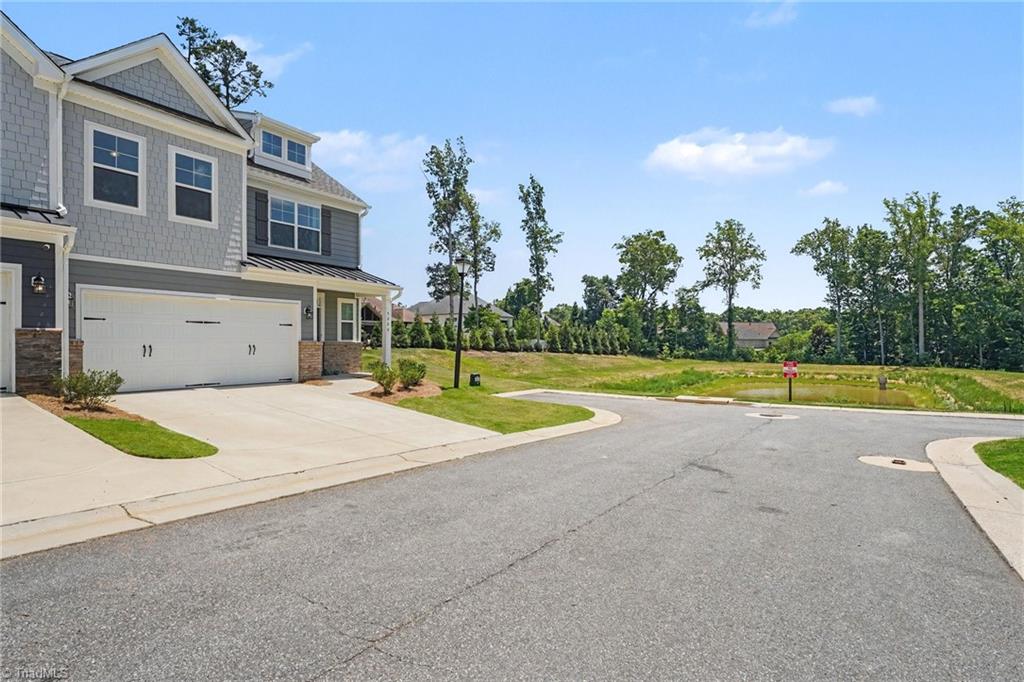 5000 Moonlight Ridge Drive Greensboro, NC 27455 - Photo 8 of 38