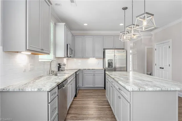 $419,900 | 1408 Farm Ridge Road, Kernersville, NC 27284