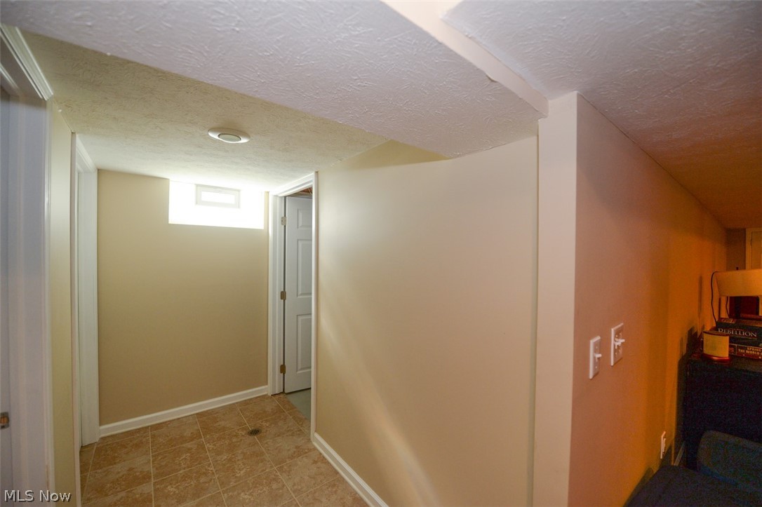 4124 Johnson Road Barberton, OH 44203 - Photo 19 of 31 Gallery Image 19