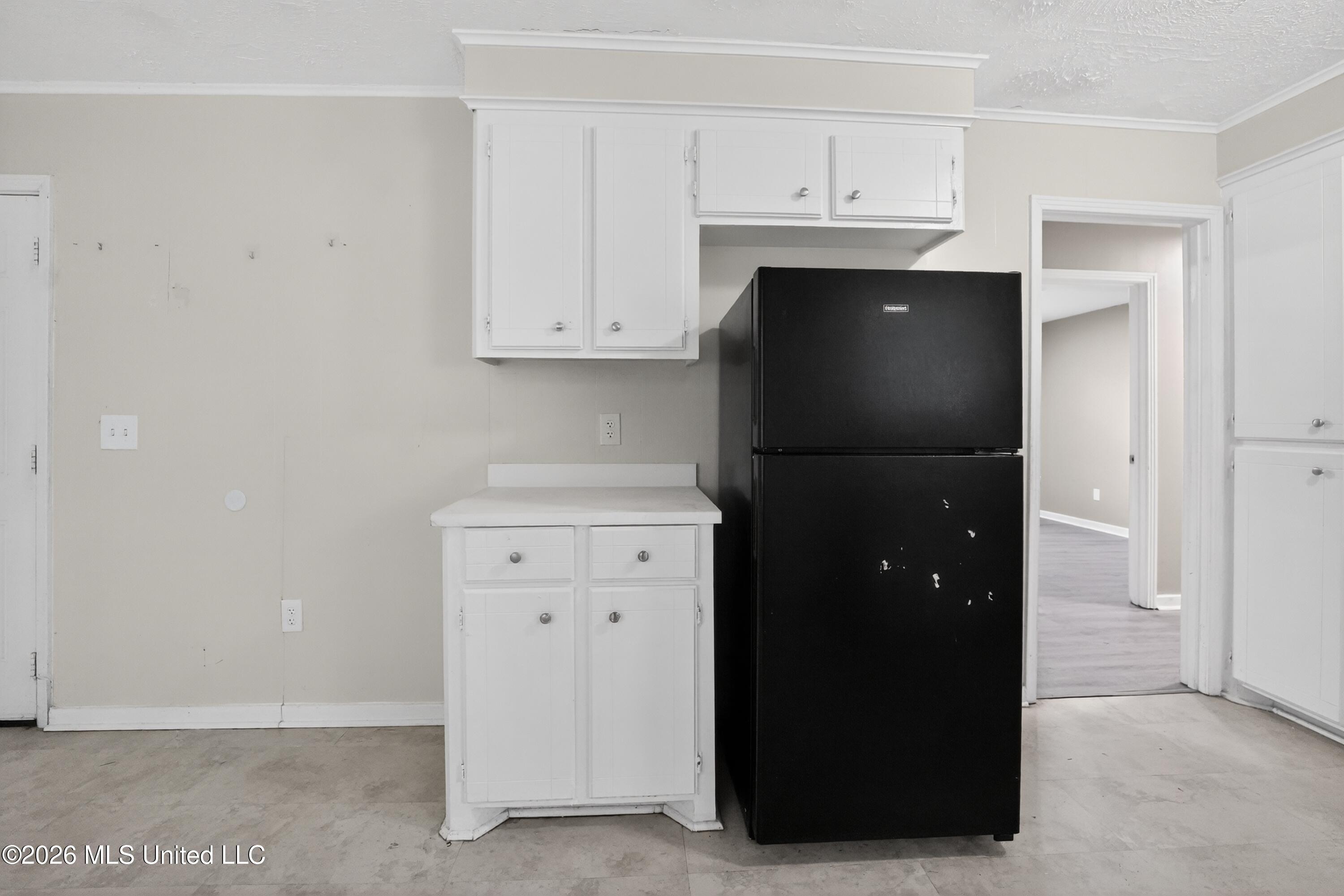 6578 Van Buren Road Jackson, MS 39213 - Photo 19 of 42 19_6578_Van_Buren_Rd-Kitchen-7261
