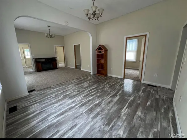 $70,000 | 220 East North Street, Roodhouse, IL 62082