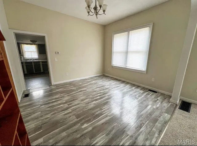 $75,000 | 220 East North Street, Roodhouse, IL 62082