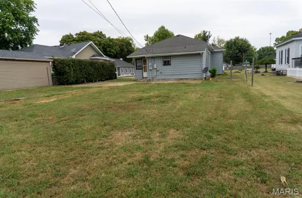 $70,000 | 220 East North Street, Roodhouse, IL 62082
