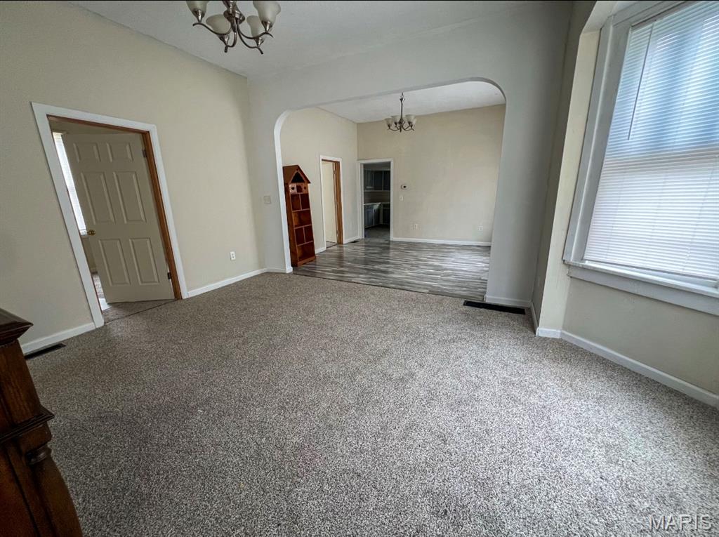 220 East North Street Roodhouse, IL 62082 - Photo 10 of 20