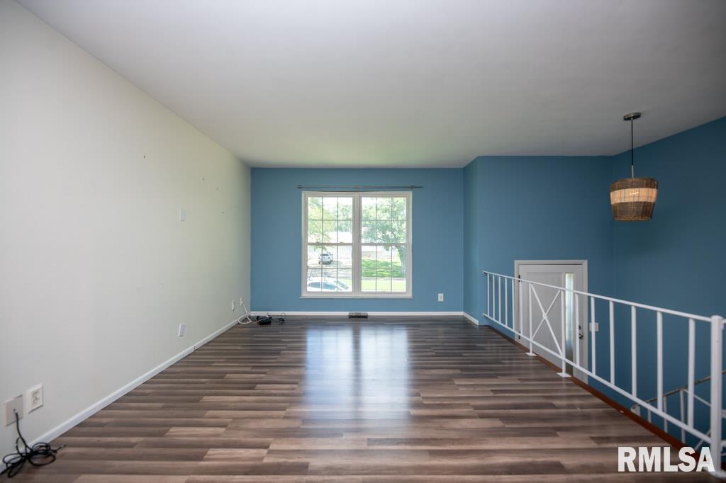 428 Joliet Road Marquette Heights, IL 61554 - Photo 15 of 37 Gallery Image 15