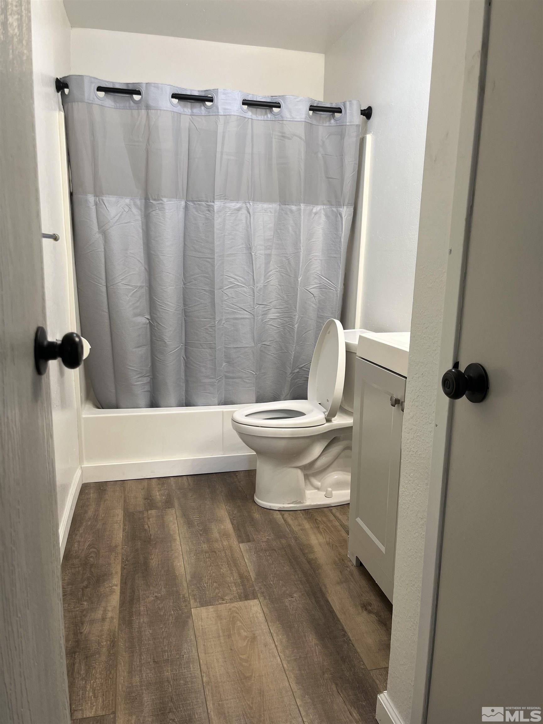 4600 Neil Road, Unit 44 Reno, NV 89502 - Photo 12 of 17 a view of bathroom with shower