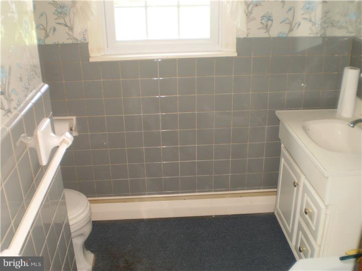 243 Wheatfield Road Reading, PA 19608 - Photo 6 of 8 Gallery Image 6