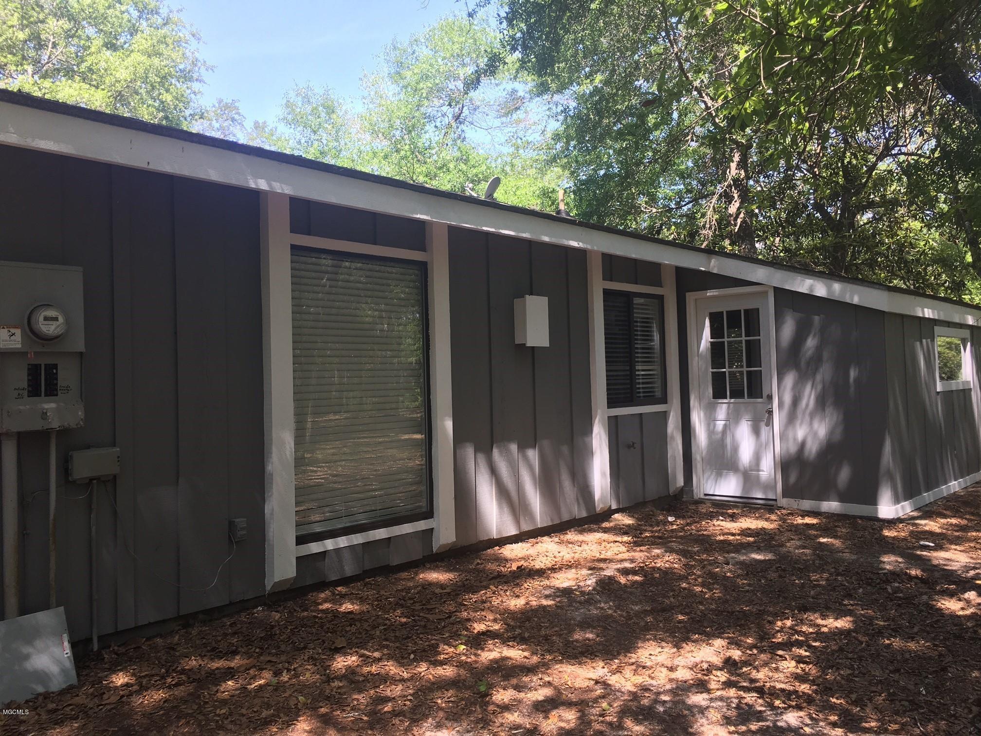 2551 Overstreet Road Vancleave, MS 39565 - Photo 4 of 18 7