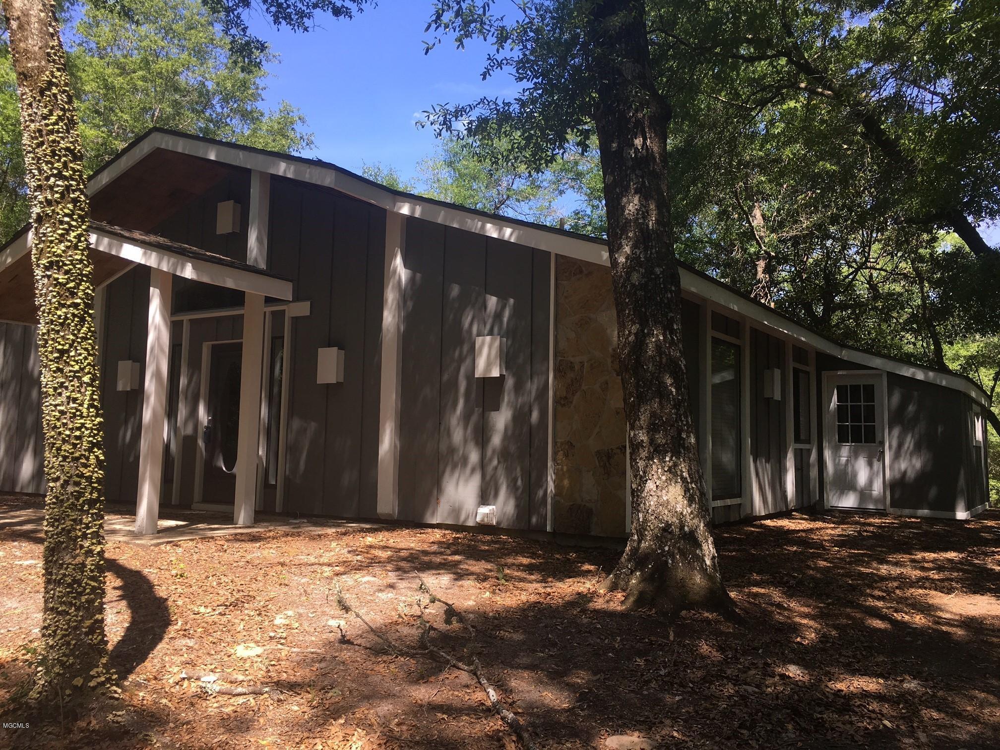2551 Overstreet Road Vancleave, MS 39565 - Photo 5 of 18 8