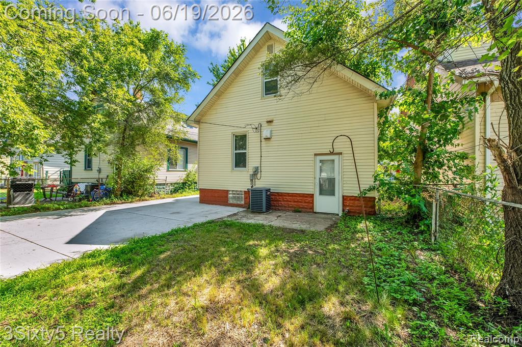 6562 West Point Street Taylor, MI 48180 - Photo 25 of 35