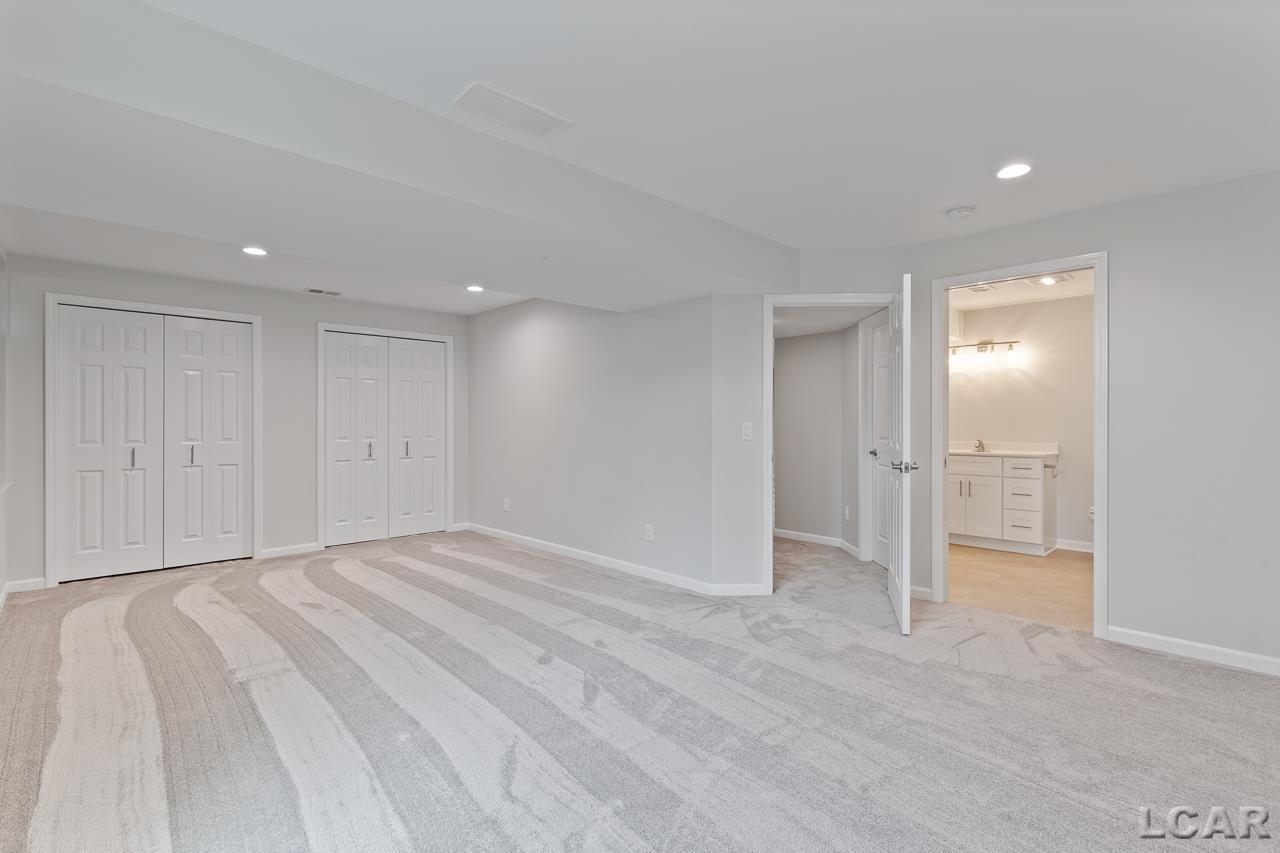563 Ridge Lane Tecumseh, MI 49286 - Photo 34 of 38 50066988-33.JPG
