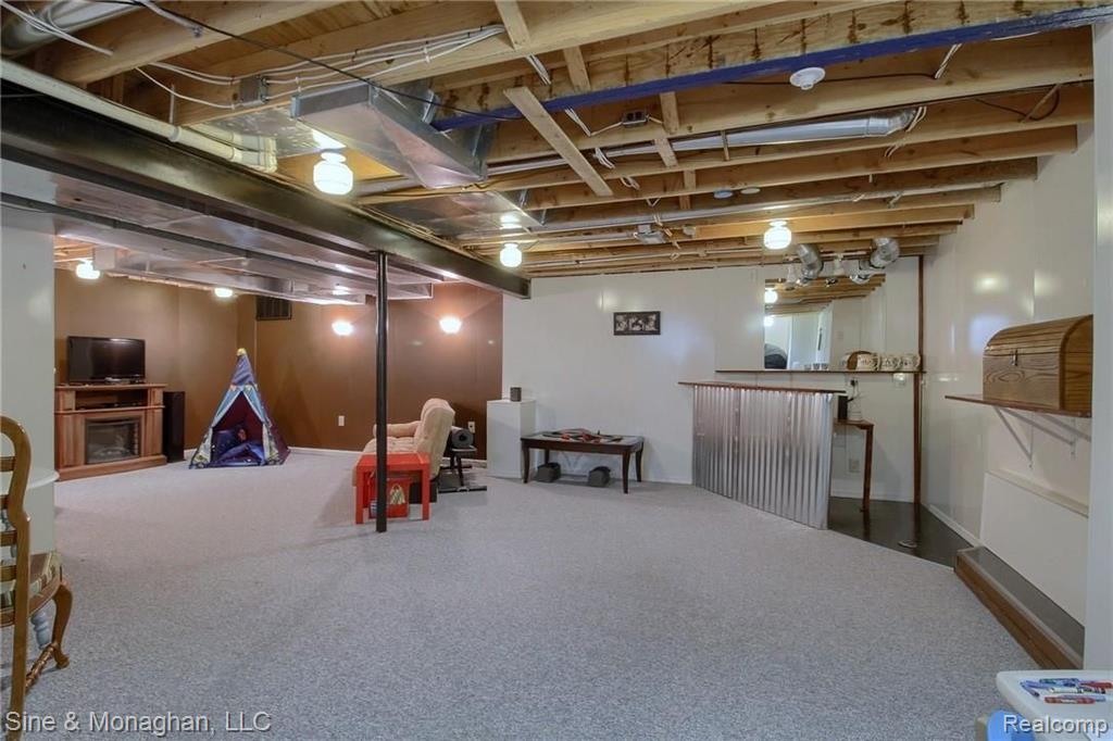 52075 Lillian Road Chesterfield, MI 48047 - Photo 26 of 34