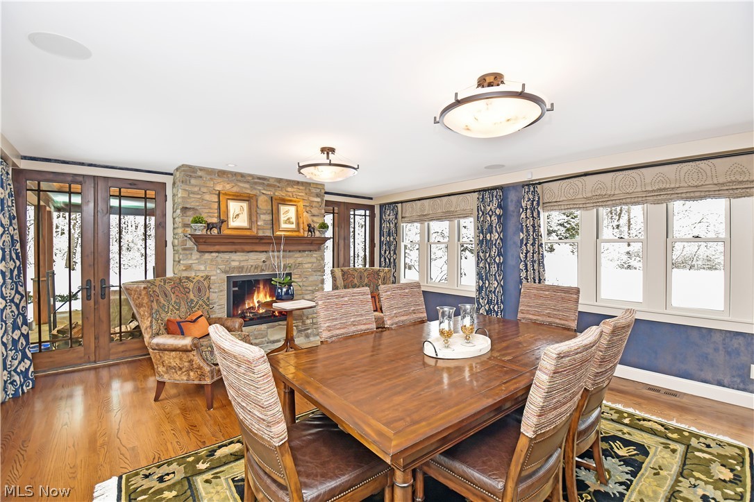 5 Valley Ridge Farm Chagrin Falls, OH 44022 - Photo 11 of 35 Dining Room