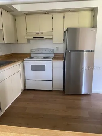 $1,400 | 2700 Nebraska Avenue, Unit 4106, Palm Harbor, FL 34684