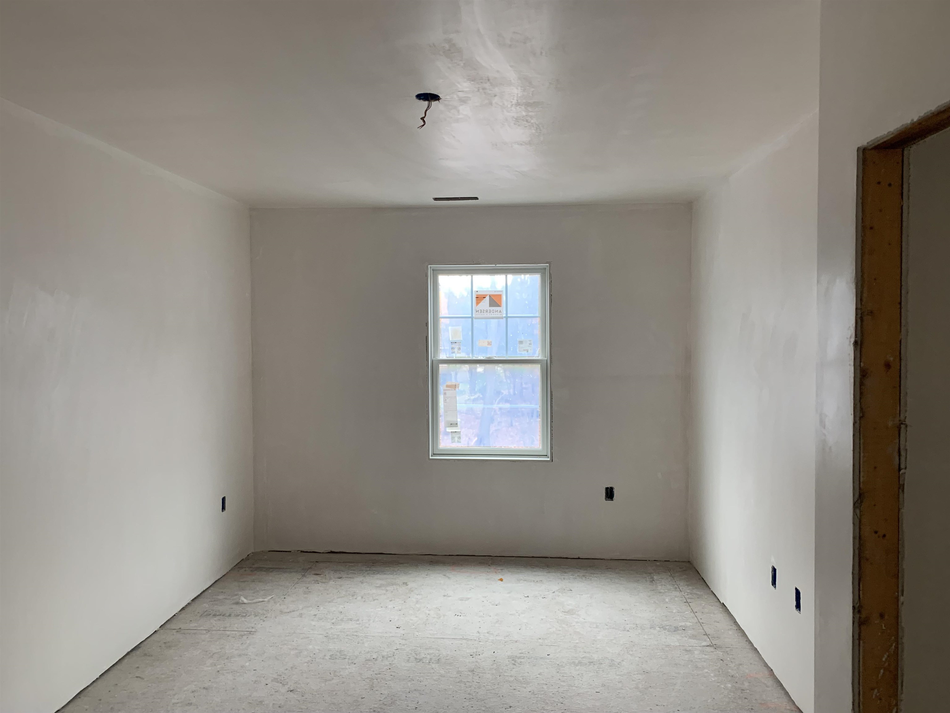 188 A Main Street, Unit RIGHT SIDE Salem, NH 03079 - Photo 13 of 16 Gallery Image 13