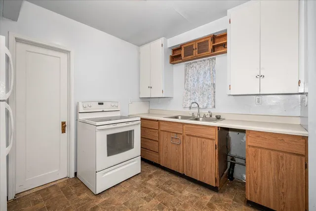 $275,000 | 2424 East Mission Avenue, Spokane, WA 99202