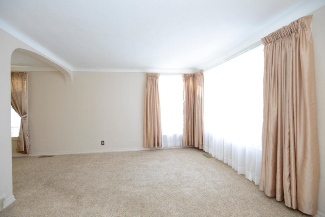 1706 Nazareth Road Kalamazoo, MI 49048 - Photo 3 of 18 Nazareth 1706 Kalamazoo-8