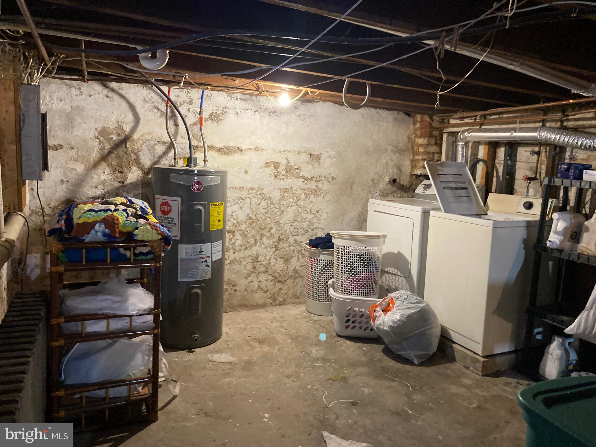 1026 Scott Street Kulpmont, PA 17834 - Photo 24 of 32 a utility room with dryer and washer