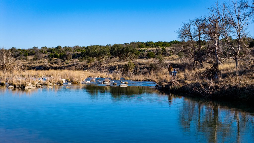 1774 Shafer Lane Hext, TX 76848 - Photo 27 of 82