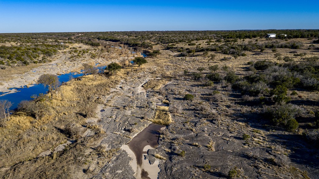 1774 Shafer Lane Hext, TX 76848 - Photo 41 of 82