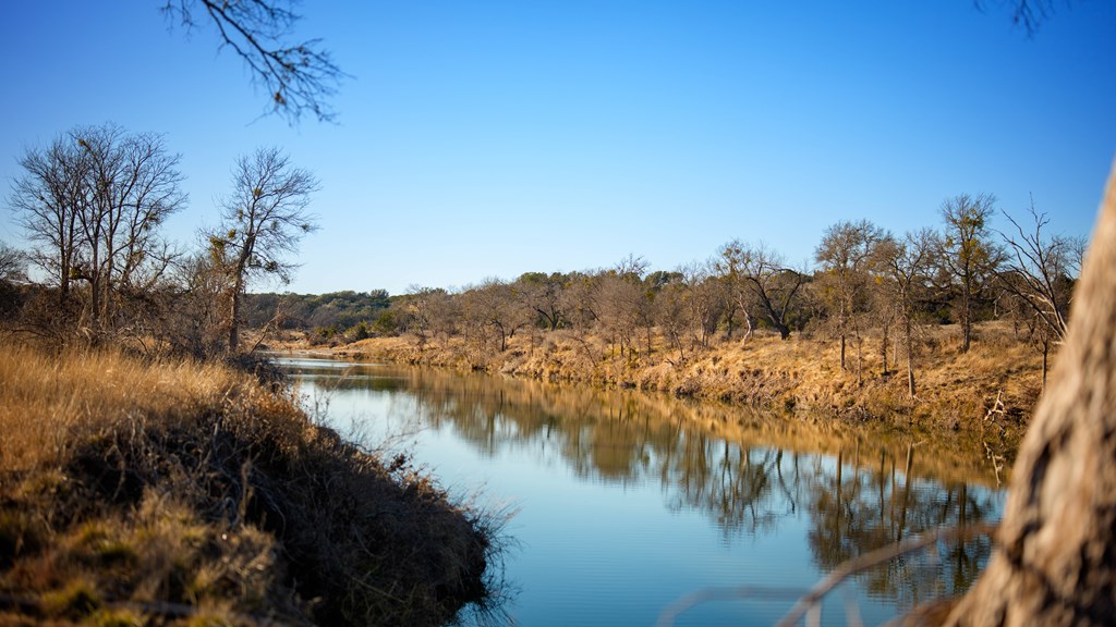 1774 Shafer Lane Hext, TX 76848 - Photo 53 of 82