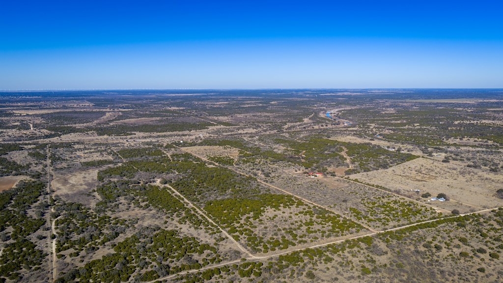 1774 Shafer Lane Hext, TX 76848 - Photo 7 of 82
