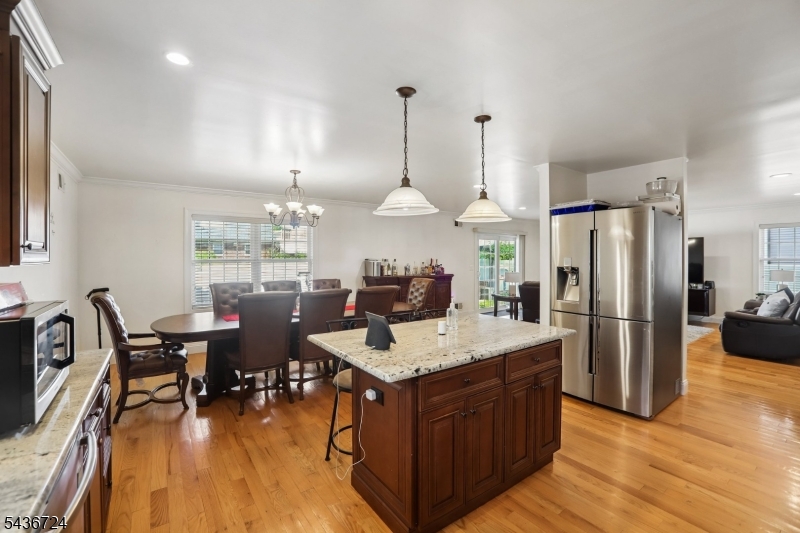 230 Birchwood Road Linden, NJ 07036 - Photo 6 of 27