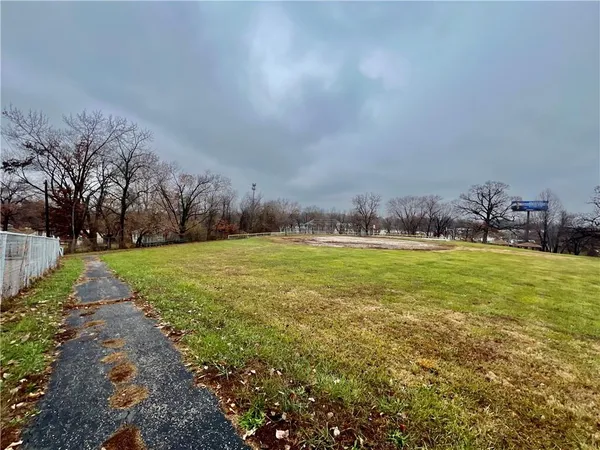 $925,000 | Tbd East Park Avenue, Kansas City, MO 64119