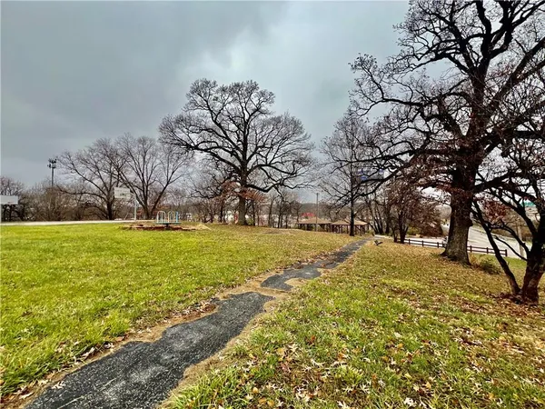 $925,000 | Tbd East Park Avenue, Kansas City, MO 64119