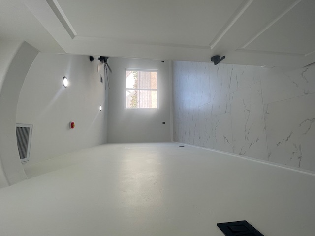 2367 Corwin Road Bullhead City, AZ 86442 - Photo 13 of 45 a view of an empty room and window