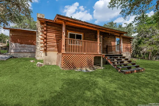 $179,999 | 162 Water View Drive, Lakehills, TX 78063